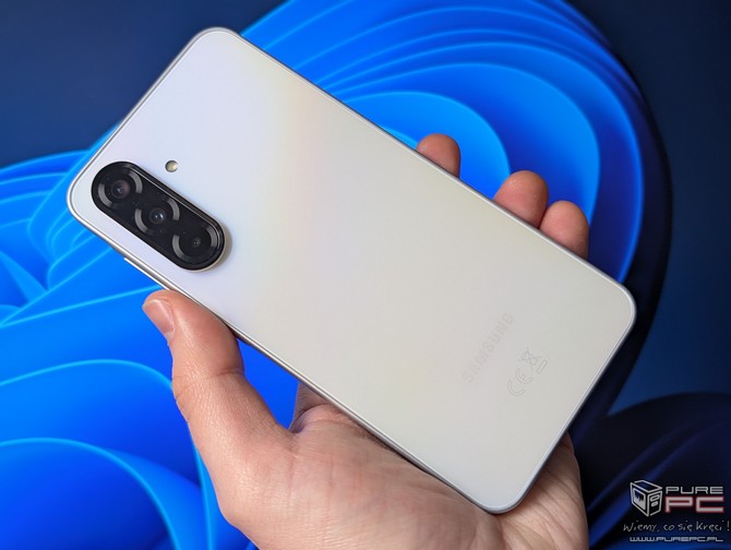 Test Samsung Galaxy A56 5G vs Galaxy A36 5G - który będzie dla Ciebie lepszym wyborem? Porównujemy popularne smartfony [nc1]
