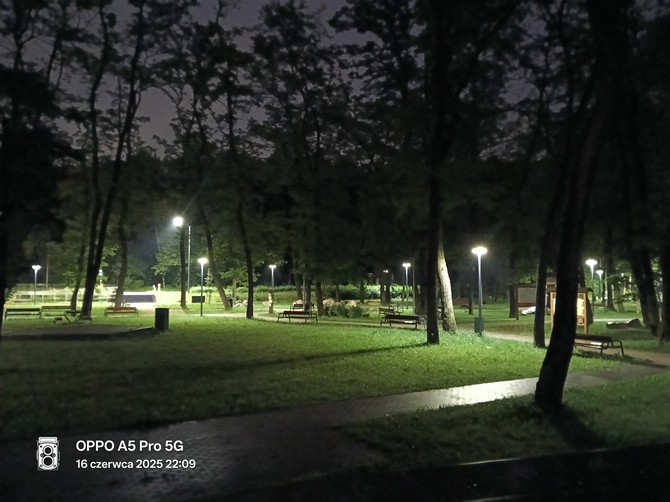 Test smartfona OPPO A5 Pro 5G - znakomita bateria, przeciętny procesor i... zaskakujący aparat fotograficzny [nc17]