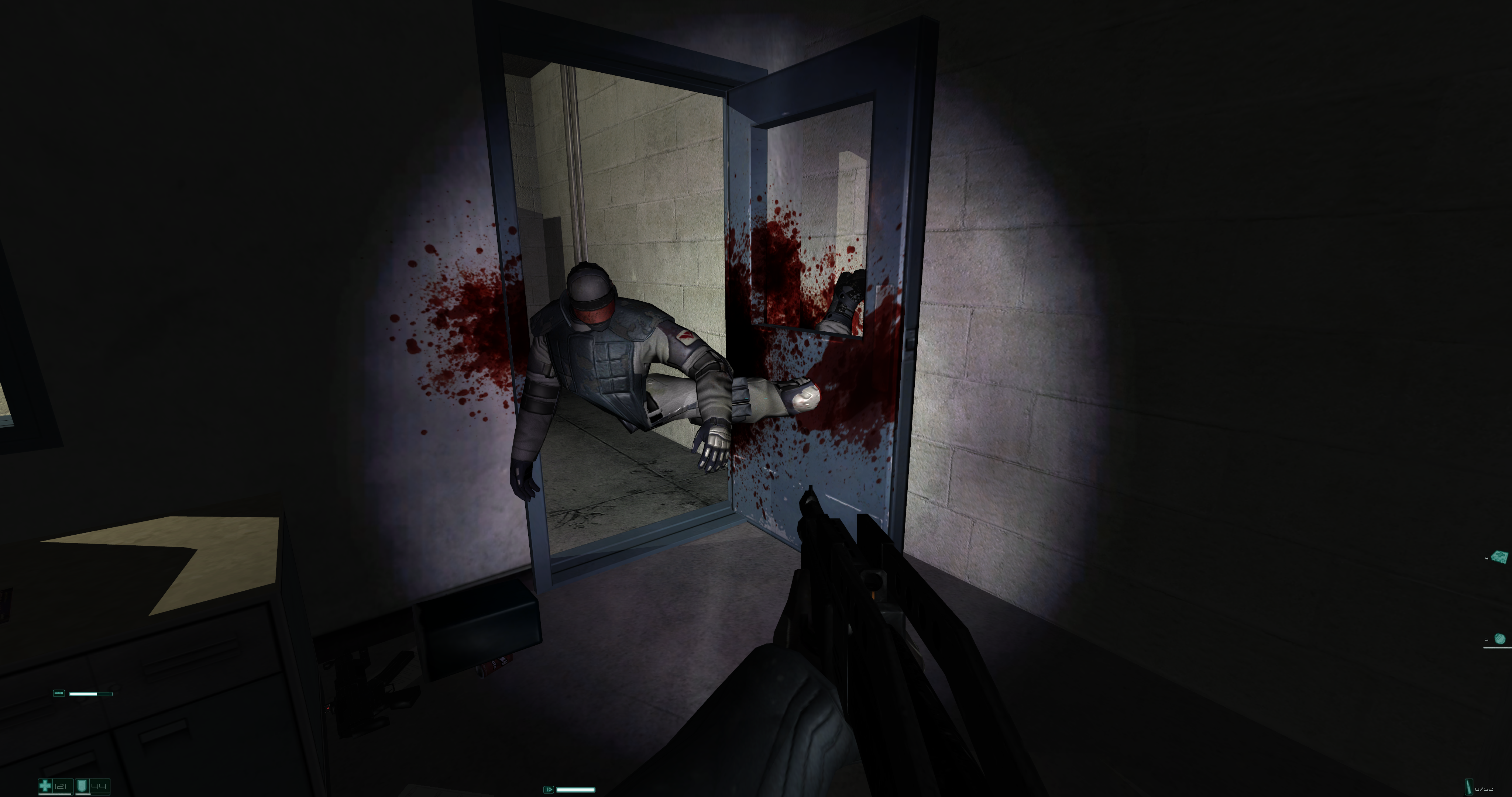 Retro-recenzja gry F.E.A.R. (2005). Jak jedna z najlepszych produkcji studia Monolith radzi sobie na współczesnym sprzęcie w 4K? [nc1]