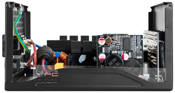 Recenzja zasilacza Modecom Volcano HEX 850 W Platinum - Dobra jakość, 10 lat gwarancji i wysoka sprawność w niskiej cenie [nc1]