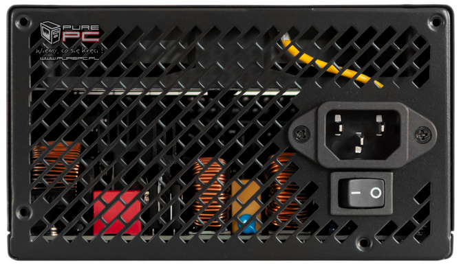 Recenzja zasilacza Modecom Volcano HEX 850 W Platinum - Dobra jakość, 10 lat gwarancji i wysoka sprawność w niskiej cenie [nc1]