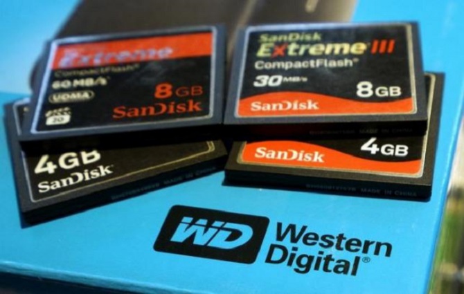 Western Digital przejmuje firmę SanDisk za 19 mld dolarów [1]