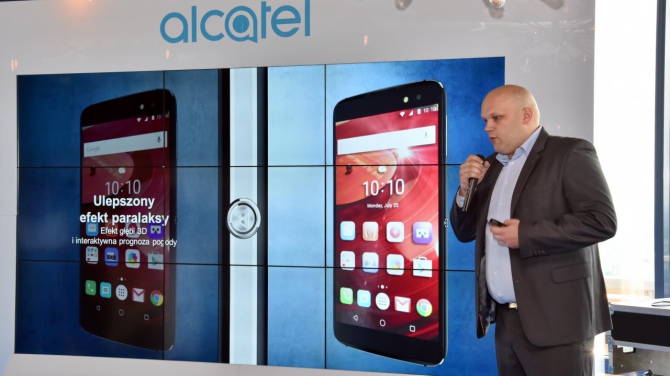 Alcatel Idol 4 i Idol 4S - smartfony z goglami VR w zestawie [9]