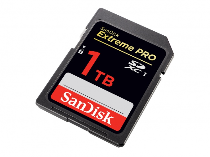 Sandisk prezentuje pierwszą kartę SDXC o pojemności 1 TB [1]