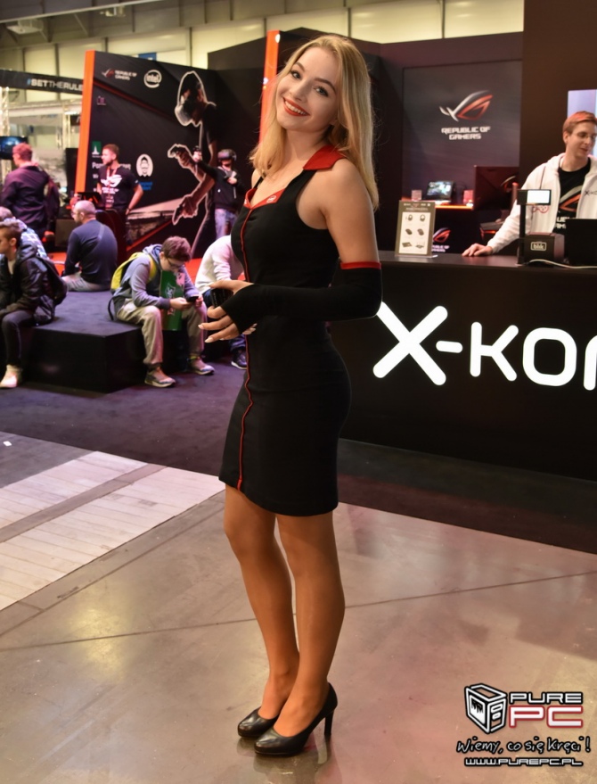 Zdjęcia hostess oraz cosplayerów na targach PGA 2016 [11]