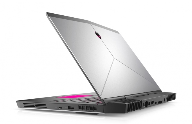 Alienware 13 R3 - 13-calowy laptop przygotowany na VR [2]