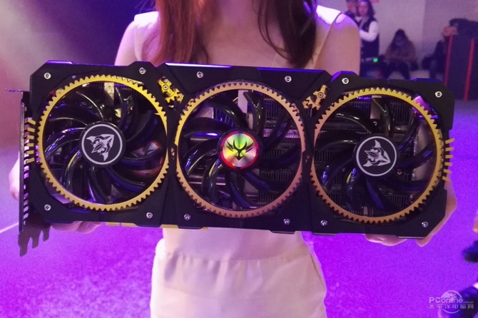 Colorful iGame GTX 1080 KUDAN - gigantyczna karta graficzna [2]