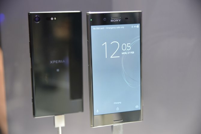 Sony prezentuje cztery nowe smartfony na targach MWC 2017 [2]
