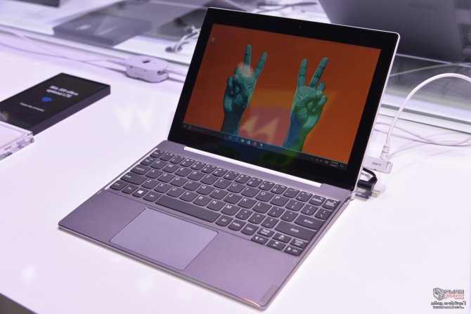 Lenovo prezentuje szereg urządzeń hybrydowych na targach MWC [2]