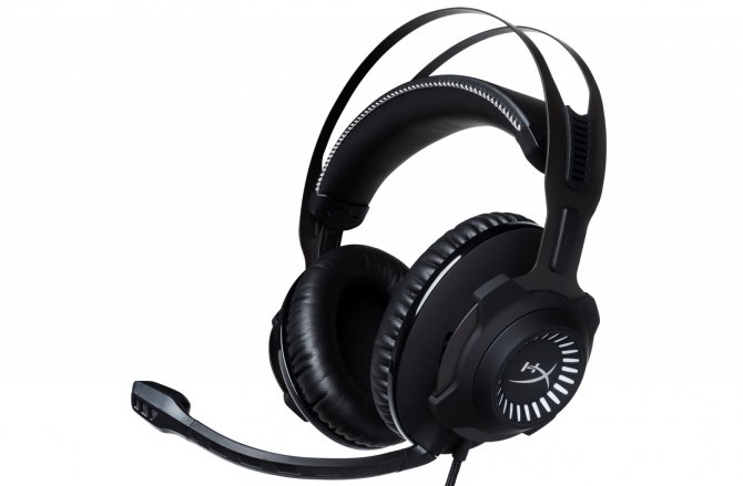 Premiera headsetu 7.1 HyperX Cloud Revolver S dla graczy [1]