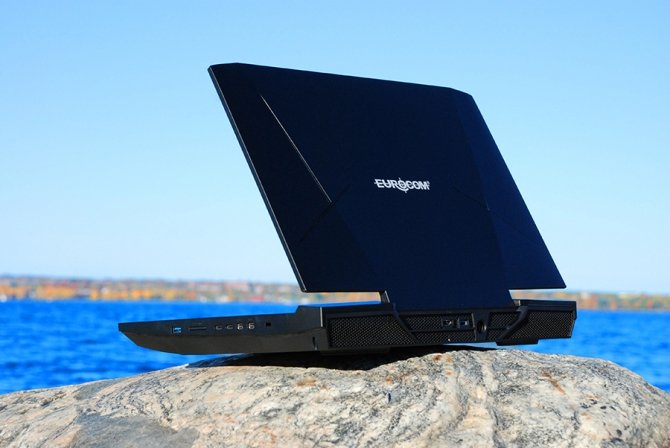 Eurocom prezentuje laptopa Sky X9E3 z pięcioma dyskami SSD [1]