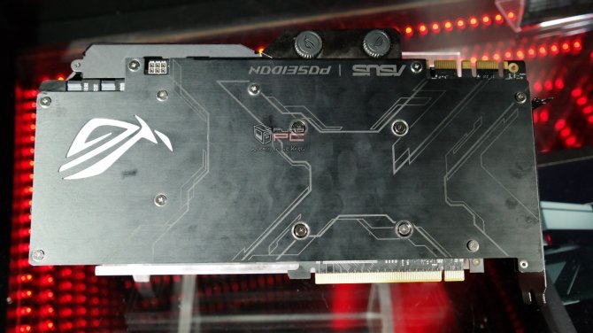 ASUS GTX 1080 Ti Poseidon - hybrydowa karta graficzna  [6]