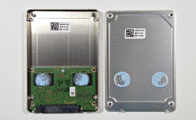 Intel SSD 545s - nośniki na 64-warstwowych kościach 3D TLC [1]