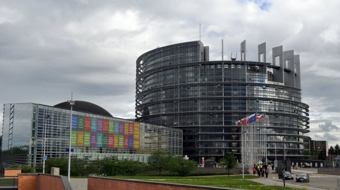 Parlament Europejski walczy z planowanym postarzaniem produk [1]