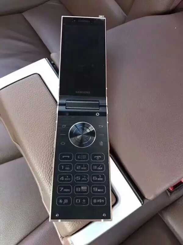 Samsung SM-W2018: ekskluzywny telefon z klapką na chiński [2]