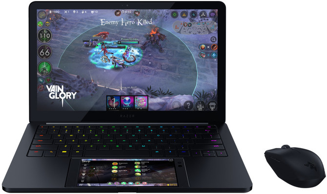 CES 2018: Razer Project Linda - hybryda laptopa i smartfona [1]