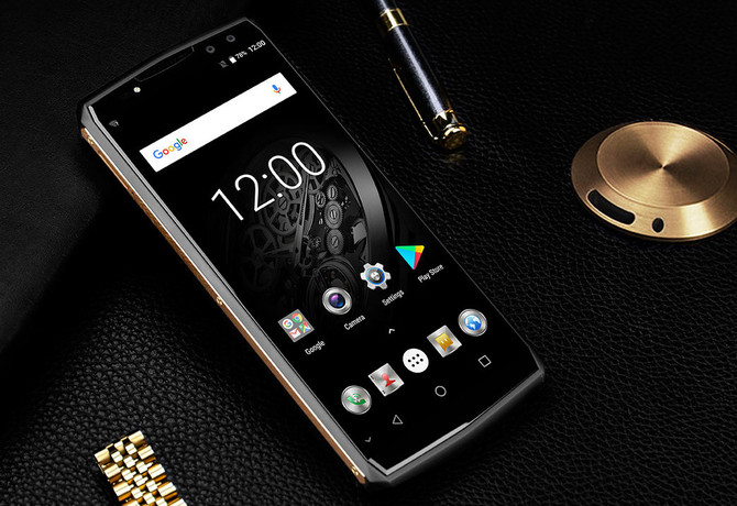 Oukitel K10 - smartfon z baterią o pojemności 11000 mAh [1]