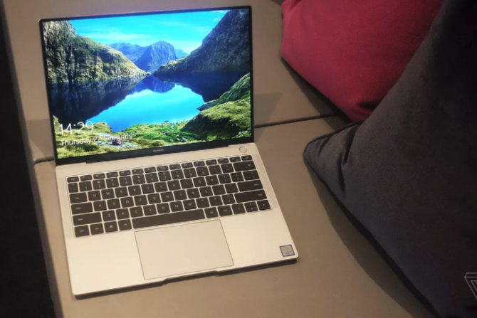 MWC 2018: Huawei prezentuje ultrabooka Matebook X Pro [2]