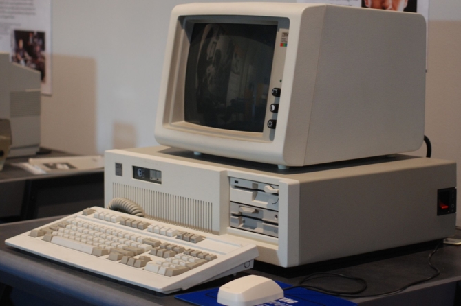 PureRetro: 35 lat IBM XT - 4,77 MHz, 128 KB RAM i 10 MB HDD [2]