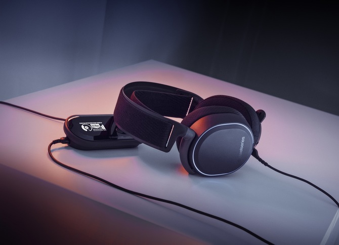 Steelseries Arctis Pro - słuchawki gamingowe z Hi-Res Audio [2]