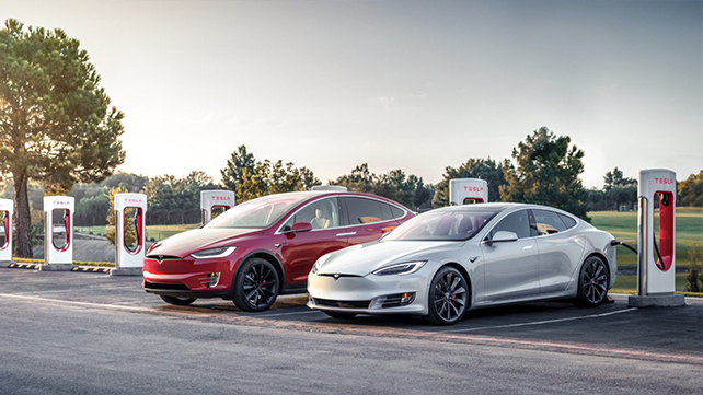 Ładowanie samochodów Tesla w USA drożeje nawet o 100% [1]