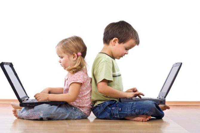 Nadzorowanie dzieci z Internecie bardziej szkodzi niż pomaga [1]
