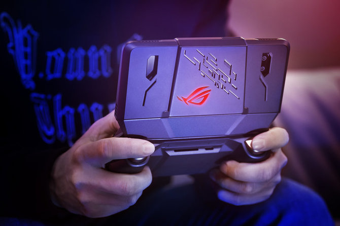 ASUS ROG Phone  kolejny smartfon stworzony dla graczy [3]