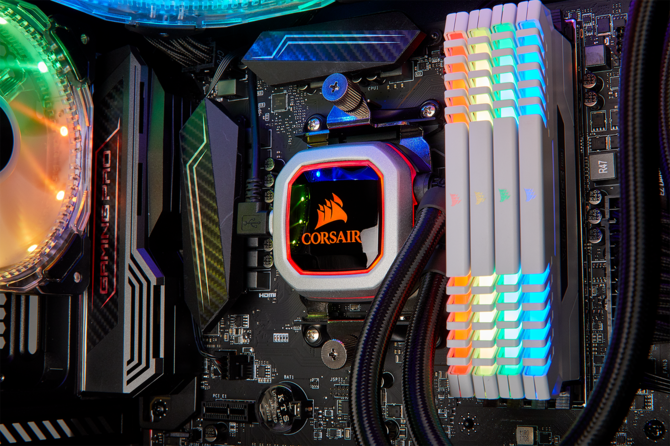 Corsair H100i Pro RGB - Chłodzenie z dyskretnym RGB LED [3]