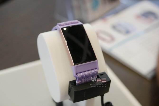 IFA 2018: obiecująca opaska Fitbit Charge 3 ujrzała światło dzienne [2]
