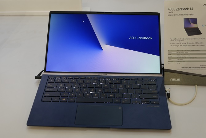 ASUS prezentuje odświeżone ultrabooki Zenbook na 2018 / 2019 [nc6]