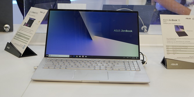 ASUS prezentuje odświeżone ultrabooki Zenbook na 2018 / 2019 [nc8]