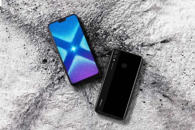 Europejska premiera smartfona Honor 8X. Znamy także polską cenę [2]