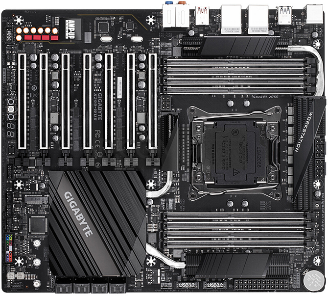Gigabyte X299-WU8 - Płyta z radiatorem VRM z krwi i kości [3]