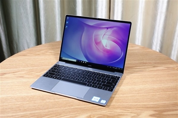 Huawei Matebook 13 jako konkurencja dla nowego Macbook Air [8]