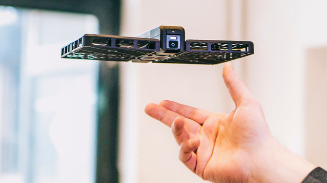 Hover Camera Passport: oto latający dron do robienia... selfie  [1]