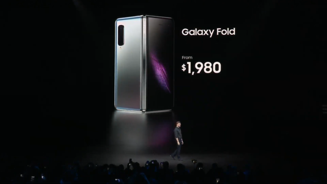 Samsung Galaxy Fold - składany smartfon za 2000 Euro!  [3]