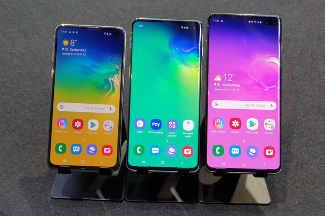 Samsung Galaxy S10e - wreszcie flagowiec z płaskim ekranem! [1]