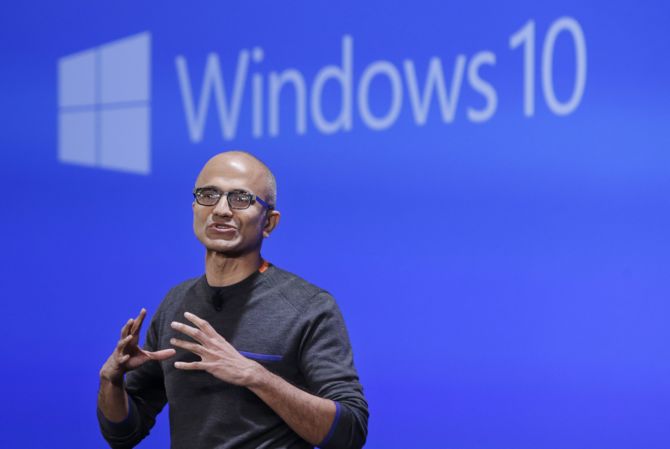 Windows 10 zainstalowany na 800 mln aktywnych urządzeń [2]