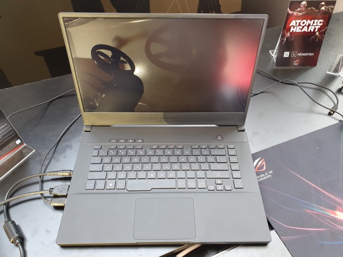 Nowe laptopy ASUS Zephyrus GX502 z NVIDIA GeForce RTX 20x0 [9]