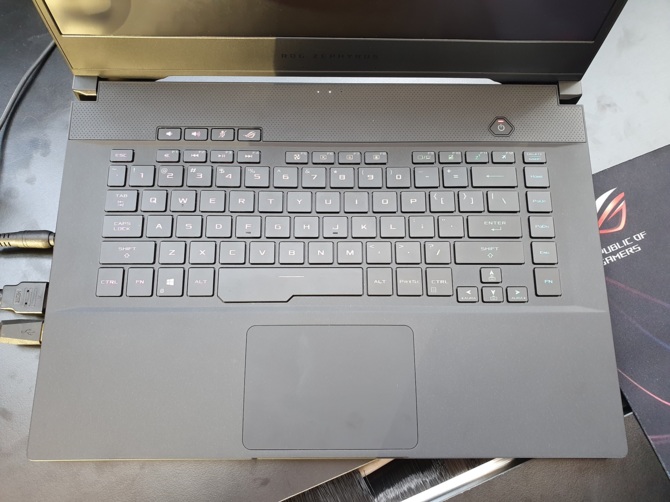 Nowe laptopy ASUS Zephyrus GX502 z NVIDIA GeForce RTX 20x0 [10]