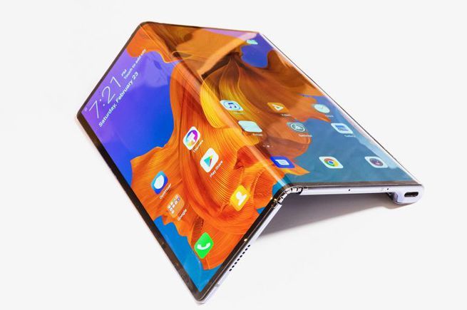 Huawei Mate X - składany smartfon opóźniony. Potrzeba testów [2]