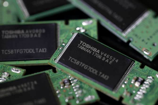Ceny pamięci DRAM wzrosły o 20%. Winna m.in. awaria w Toshiba  [1]