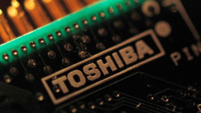 Ceny pamięci DRAM wzrosły o 20%. Winna m.in. awaria w Toshiba  [3]