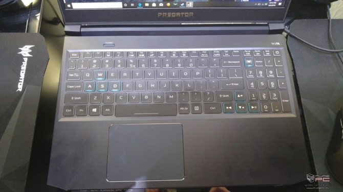 Nowości od Acer - laptopy Triton 300 i Triton 500 z ekranem 300 Hz [3]