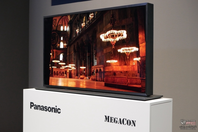 Panasonic zaprezentował MegaCon oraz półprzezroczysty OLED [2]