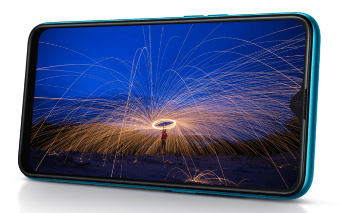 Oppo A12 i cichy debiut. Znamy wygląd, specyfikację oraz ceny [3]