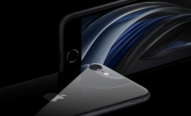Apple iPhone SE 2020 w AnTuTu wyraźnie odstaje od iPhone'ów 11 [1]