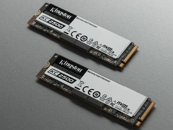 Kingston KC2500 - SSD NVMe z 96-warstowymi kośćmi 3D TLC NAND [1]