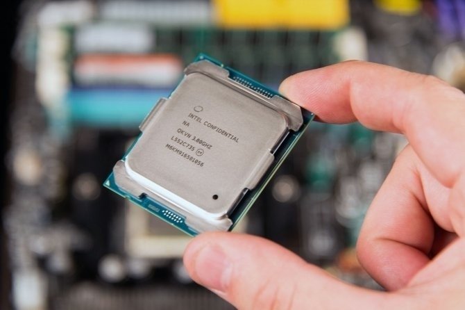 Intel Skylake-X Refresh - niesławne procesory wycofywane z oferty [1]