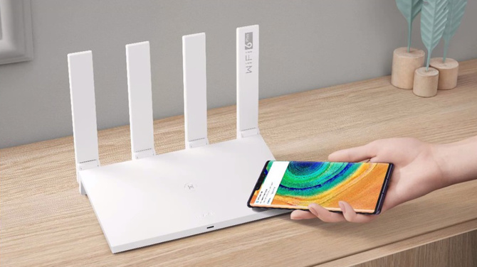 Huawei WiFi AX3 - niewielki domowy router z obsługą WiFi 6 Plus [1]